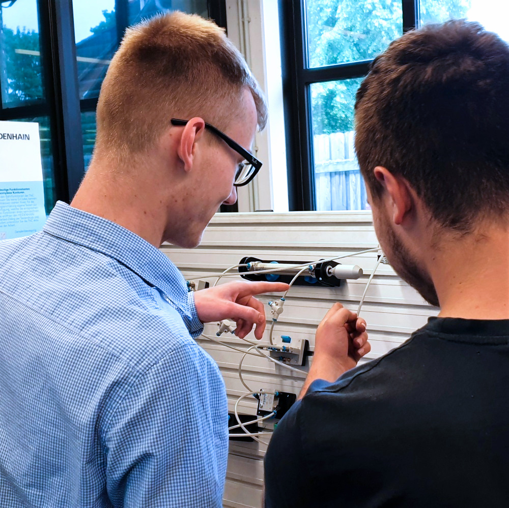 Pneumatik und Steuerungstechnik